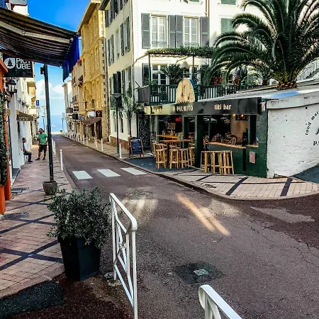 Ileo Port Vieux Plage アパート ビアリッツ